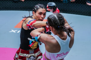 Janet Todd Alma Juniku FISTS OF FURY III 1920X1280 34