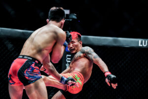 Yodkaikaew Fairtex Hu Yong FISTS OF FURY III 1920X1280 10