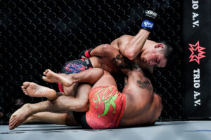 Yodkaikaew Fairtex Hu Yong FISTS OF FURY III 1920X1280 15