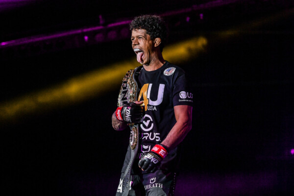 Adriano Moraes Demetrious Johnson ONE on TNT I 15 600x400