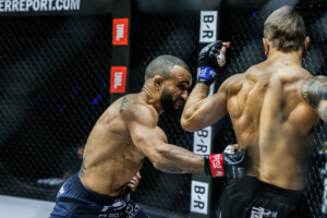 John Lineker Troy Worthen 1920X1280 ONE on TNT III 17