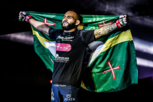 John Lineker Troy Worthen 1920X1280 ONE on TNT III 5