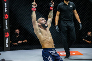 John Lineker Troy Worthen 1920X1280 ONE on TNT III 53