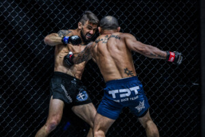 John Lineker Troy Worthen 1920X1280 ONE on TNT III 8