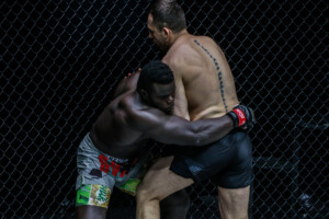Kirill Grishenko Oumar Kane 1920X1280 ONE on TNT IV 1