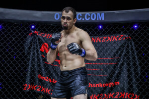 Kirill Grishenko Oumar Kane 1920X1280 ONE on TNT IV 14