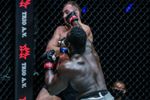 Kirill Grishenko Oumar Kane 1920X1280 ONE on TNT IV 9