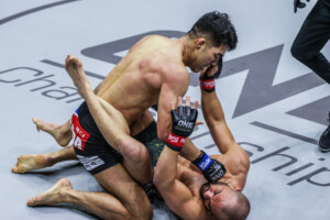 Ok Rae Yoon Eddie Alvarez 1920X1280 ONE on TNT IV 10