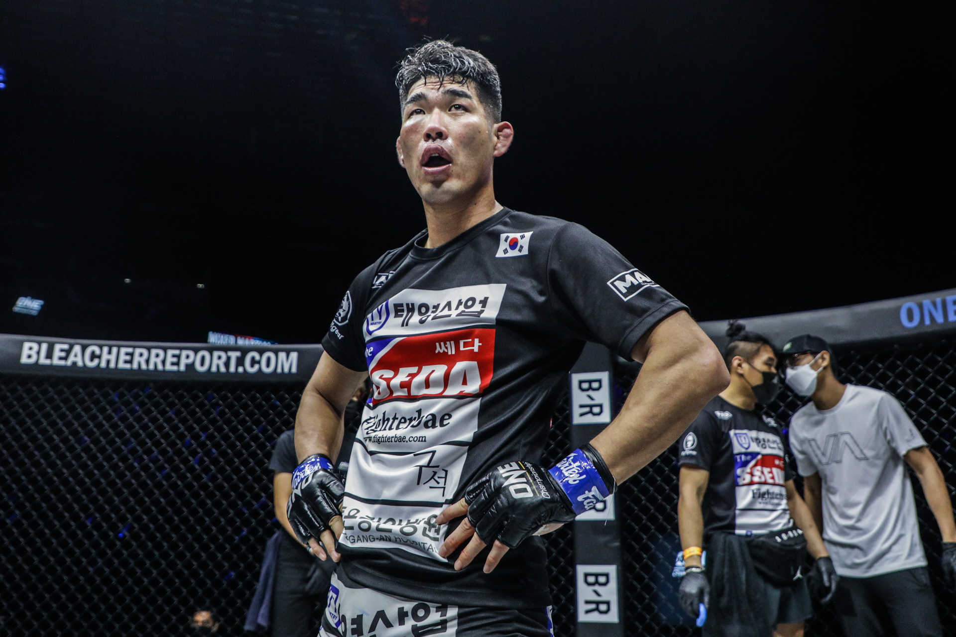 Ok Rae Yoon Eddie Alvarez 1920X1280 ONE on TNT IV 3
