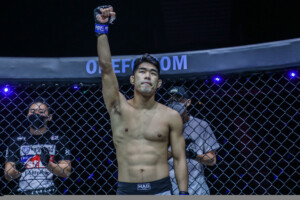 Ok Rae Yoon Eddie Alvarez 1920X1280 ONE on TNT IV 49
