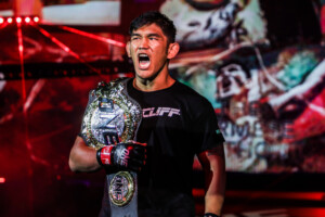 Reinier De Ridder Aung La N Sang 1920X1280 ONE on TNT IV 30