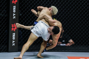 Ryuto Sawada Miao Li Tao 1920X1280 ONE on TNT III 29