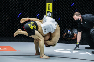 Ryuto Sawada Miao Li Tao 1920X1280 ONE on TNT III 33