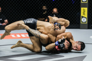 Yuya Wakamatsu Reece McLaren ONE on TNT III 1920X1280 35