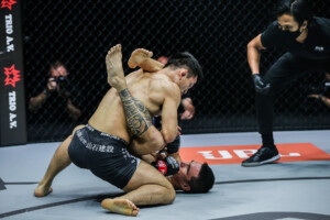 Yuya Wakamatsu Reece McLaren ONE on TNT III 1920X1280 41