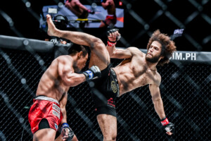 Edward Kelly Ahmed Faress FULL BLAST 1920X1278 7