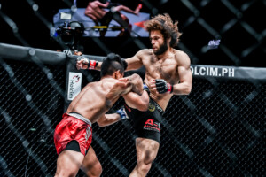 Edward Kelly Ahmed Faress FULL BLAST 1920X1278 8