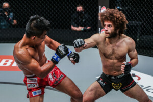 Edward Kelly Ahmed Faress FULL BLAST 1920X1280 18