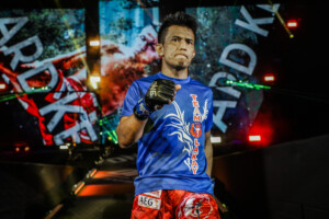 Edward Kelly Ahmed Faress FULL BLAST 1920X1280 22