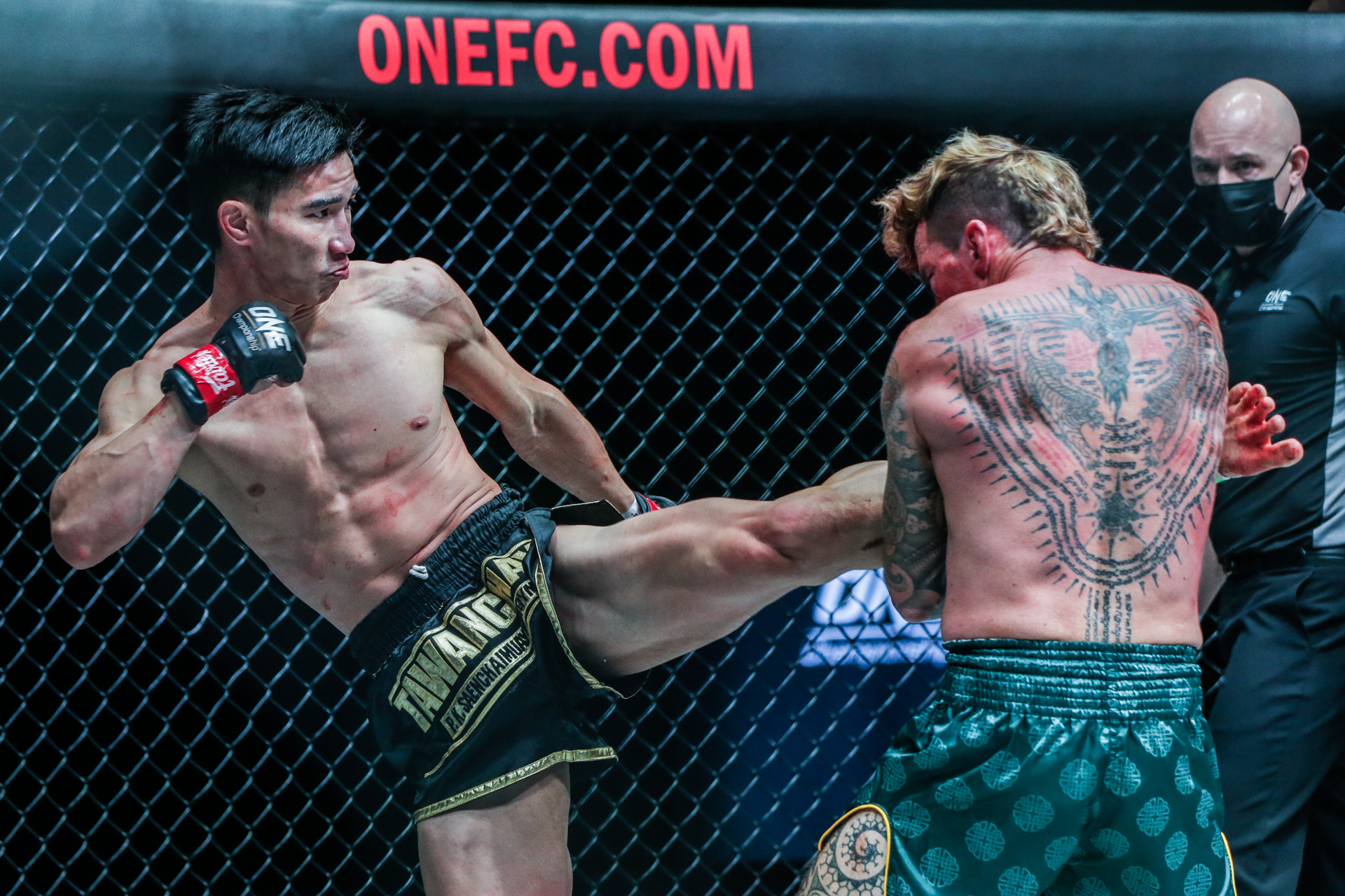 Tawanchai PK Saenchai Muaythaigym Sean Clancy ONE DANGAL 1920X1280 16