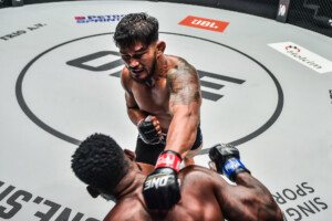 Aung La N Sang Leandro Ataides BATTLEGROUND 1920X1280 26