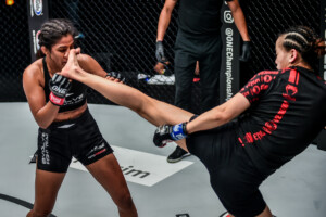 Ritu Phogat Lin Heqin BATTLEGROUND 1920X1280 11