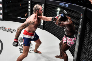 Alain Ngalani Thomas Narmo BATTLEGROUNDII 1920X1280 7