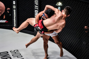 Xie Wei Dae Hwan Kim BATTLEGROUND III 1920X1278 9