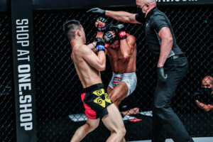 Xie Wei Dae Hwan Kim BATTLEGROUND III 1920X1280 10