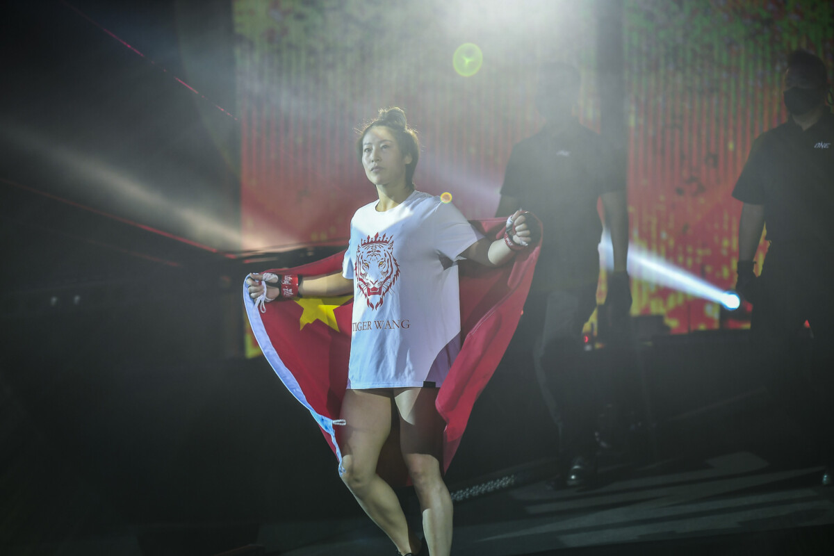 Pictures from the fight between Ritu Phogat and Meng Bo from ONE: EMPOWER