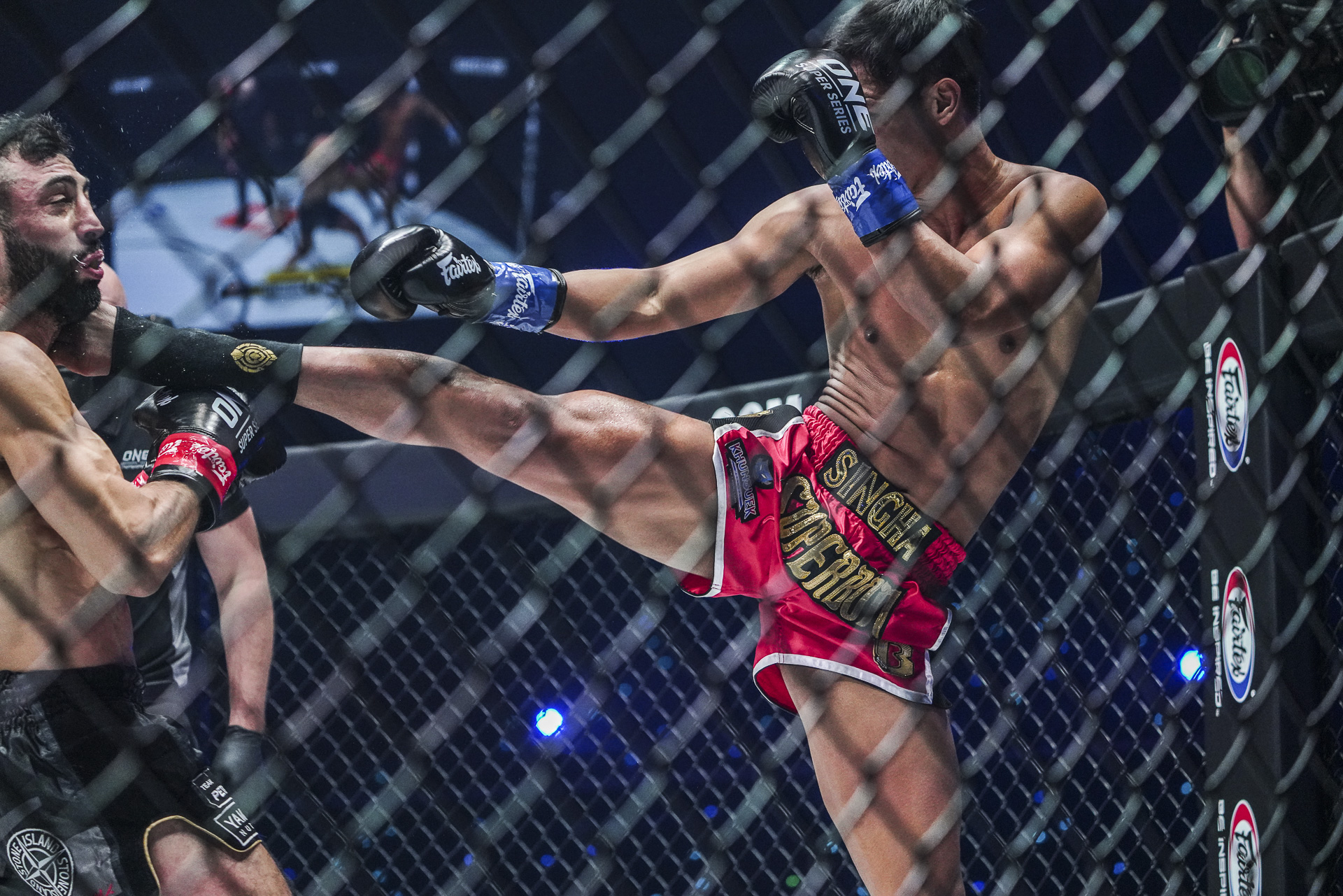 Giorgio Petrosyan Superbon 1920X1280 ONE First Strike 14.jpg