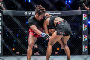 Ritu Phogat Jenelyn Olsim 1920X1280 ONE NextGen 37.jpg