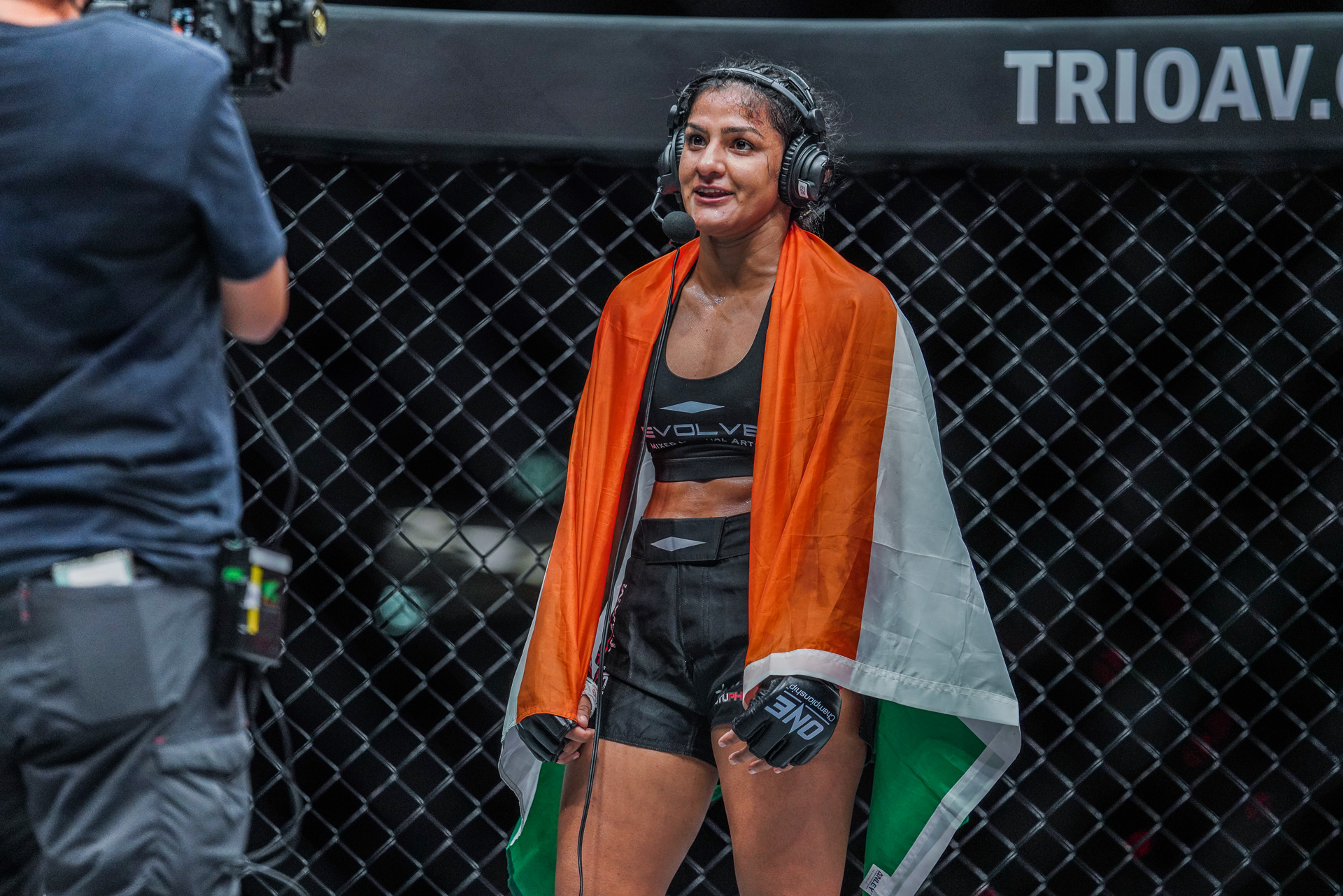 Ritu Phogat Jenelyn Olsim 1920X1280 ONE NextGen 43.jpg