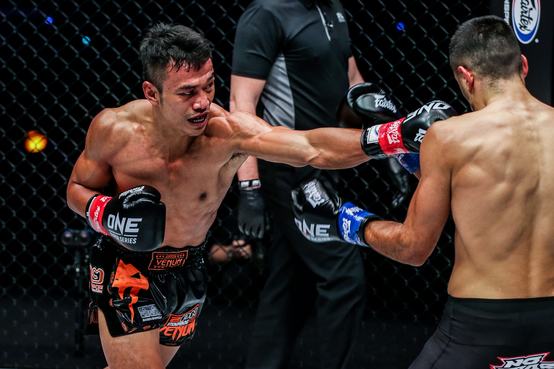 Sitthichai Tayfun Ozcan 1920X1280 ONE First Strike 45.jpg