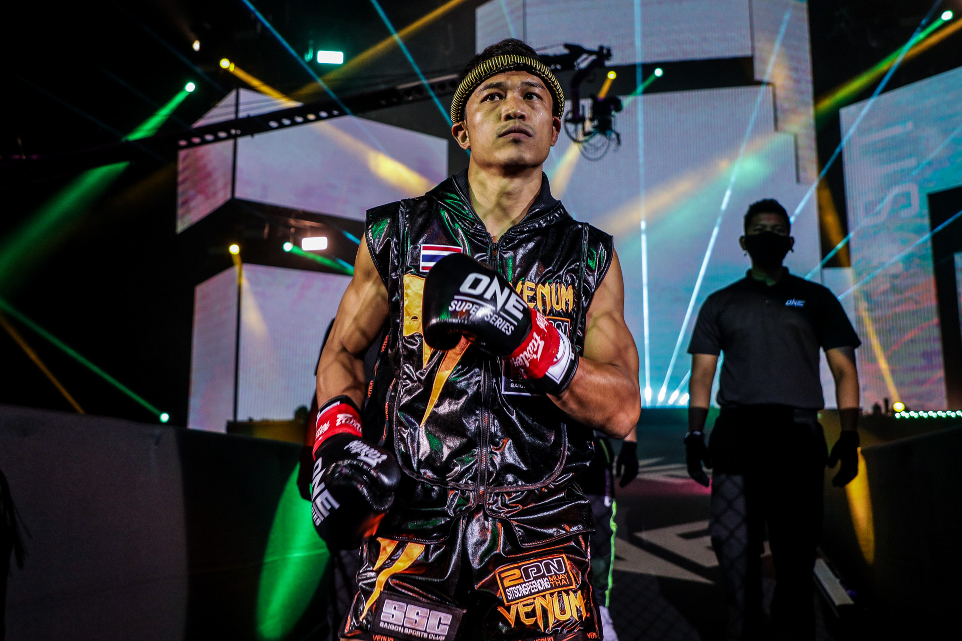 Sitthichai Tayfun Ozcan 1920X1280 ONE First Strike 47.jpg