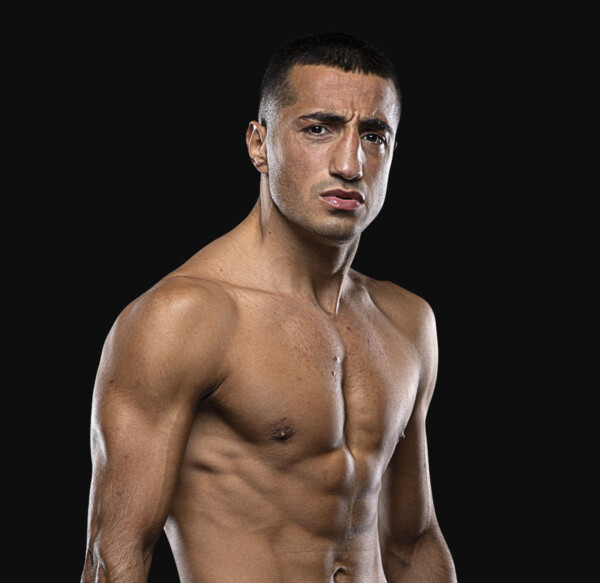 Tayfun_Ozcan hero 1200x1165 1 600x583