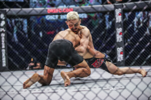 Purev Otgonjargal Micael De Jesus ONLY THE BRAVE 1920X1280 34