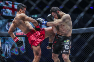 Sitthichai Sitsongpeenong Davit Kiria ONLY THE BRAVE 1920X1280 52