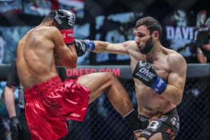 Sitthichai Sitsongpeenong Davit Kiria ONLY THE BRAVE 1920X1280 53