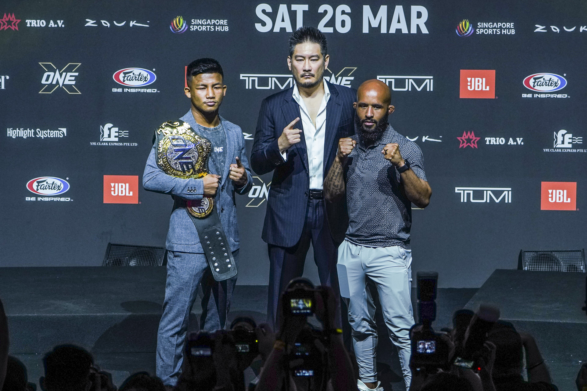 Rodtang and Demetrious Johnson pose at the ONE X press con