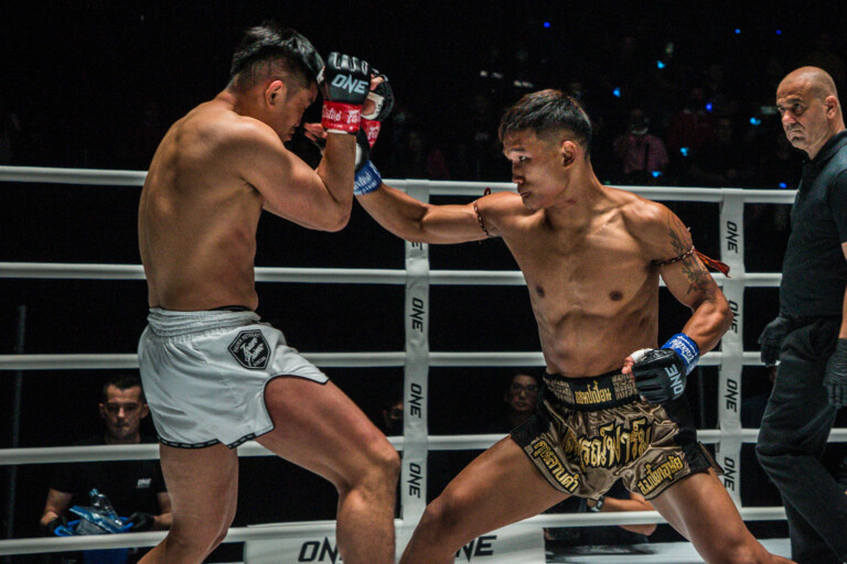 Kulabdam Sangmanee Fight 1920X1280 768x512