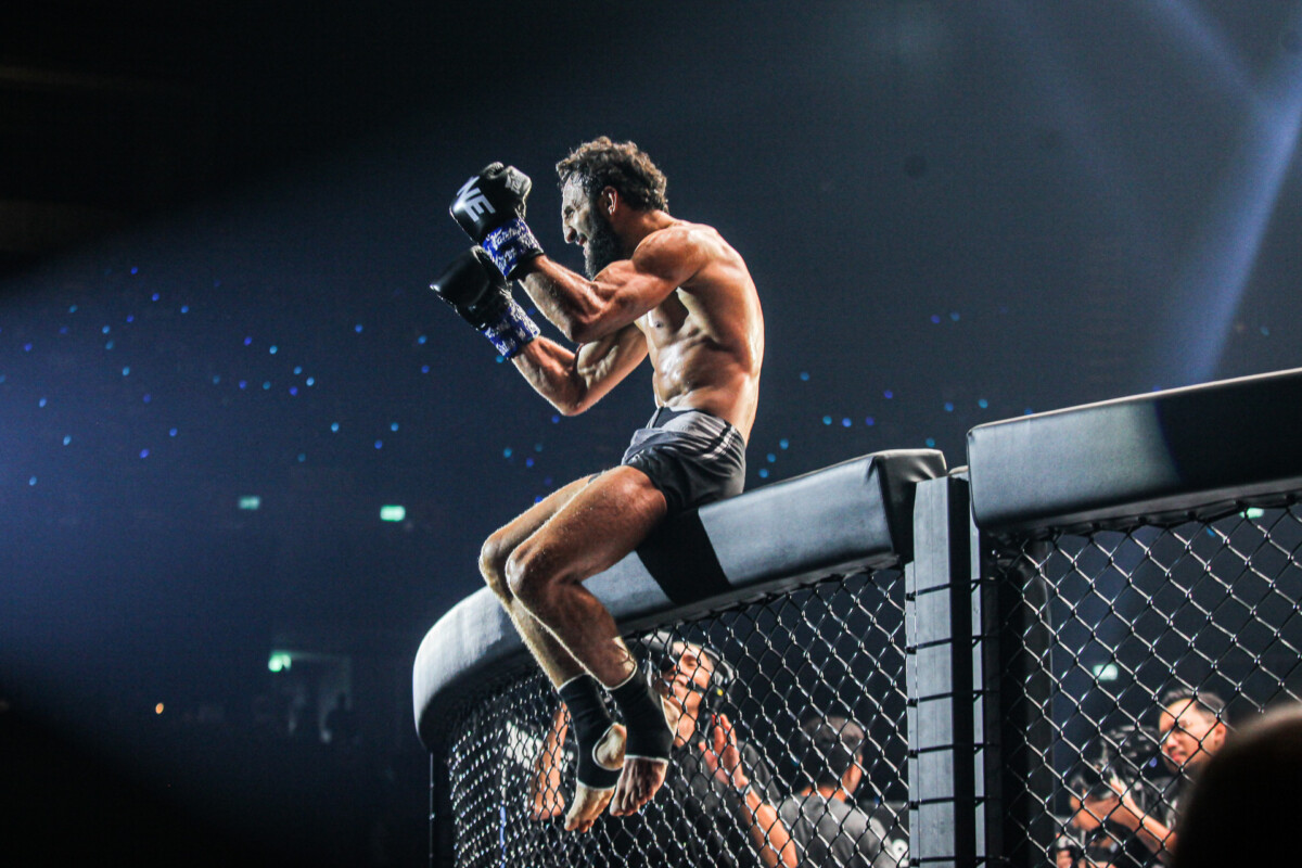 钦吉兹·阿拉佐夫获胜