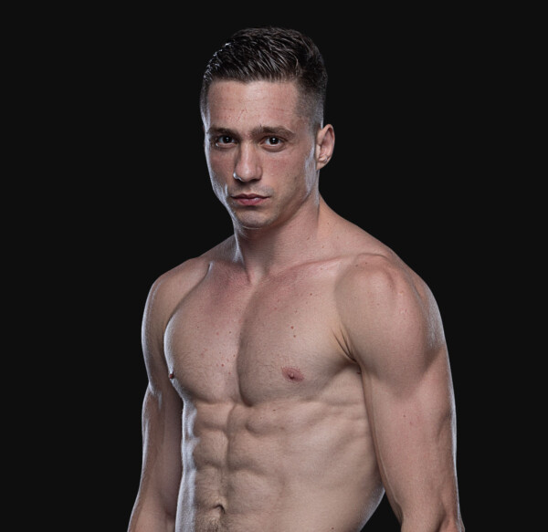 Soner_Sen hero 1200x1165 1