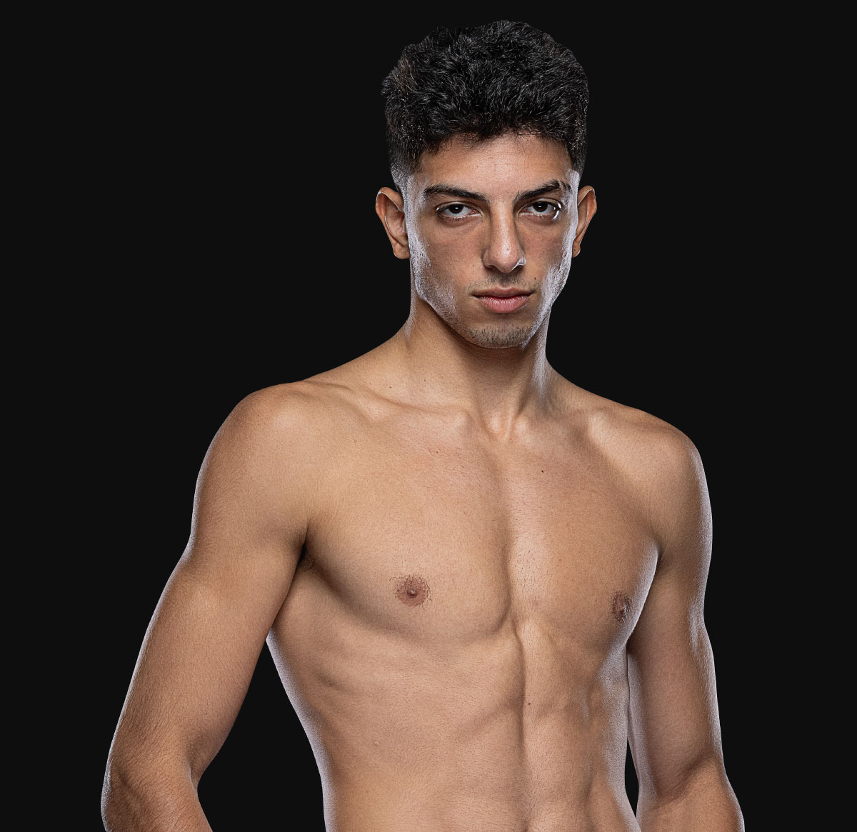 Akif Guluzada Hero 1200x1165 1