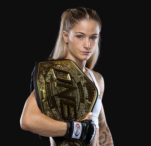 Stella_Hemetsberger Hero 1200x1165 2