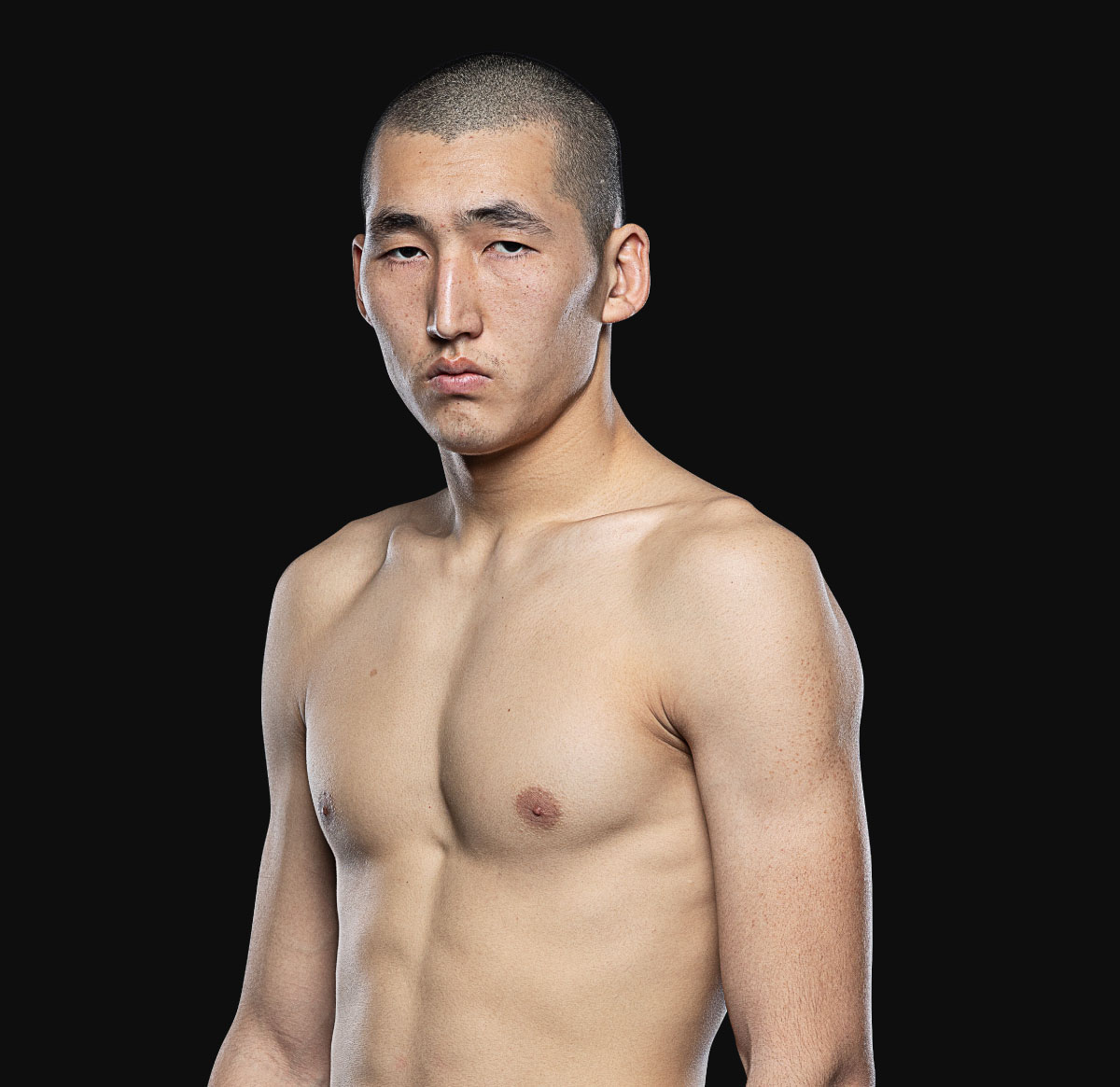 Erzhan_Zhanyshbek_Uulu Hero 1200x1165 1