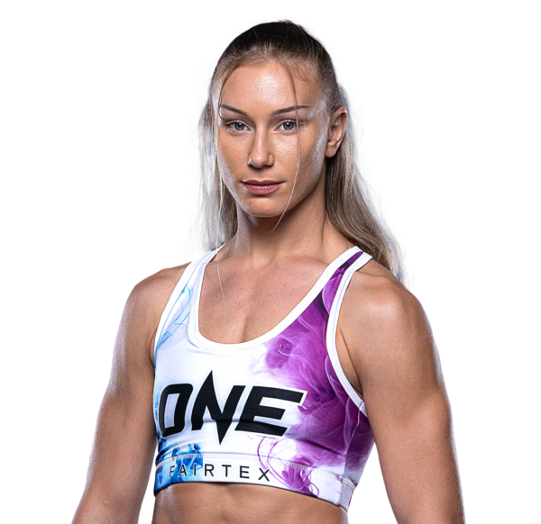 Zoe_Neuschwander hero 1200x1165 1